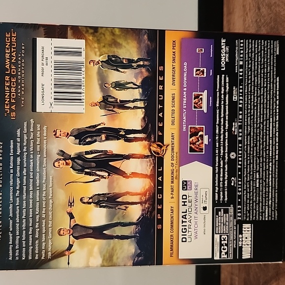 The Hunger Games Blu-ray Collection - Picture 5 of 9